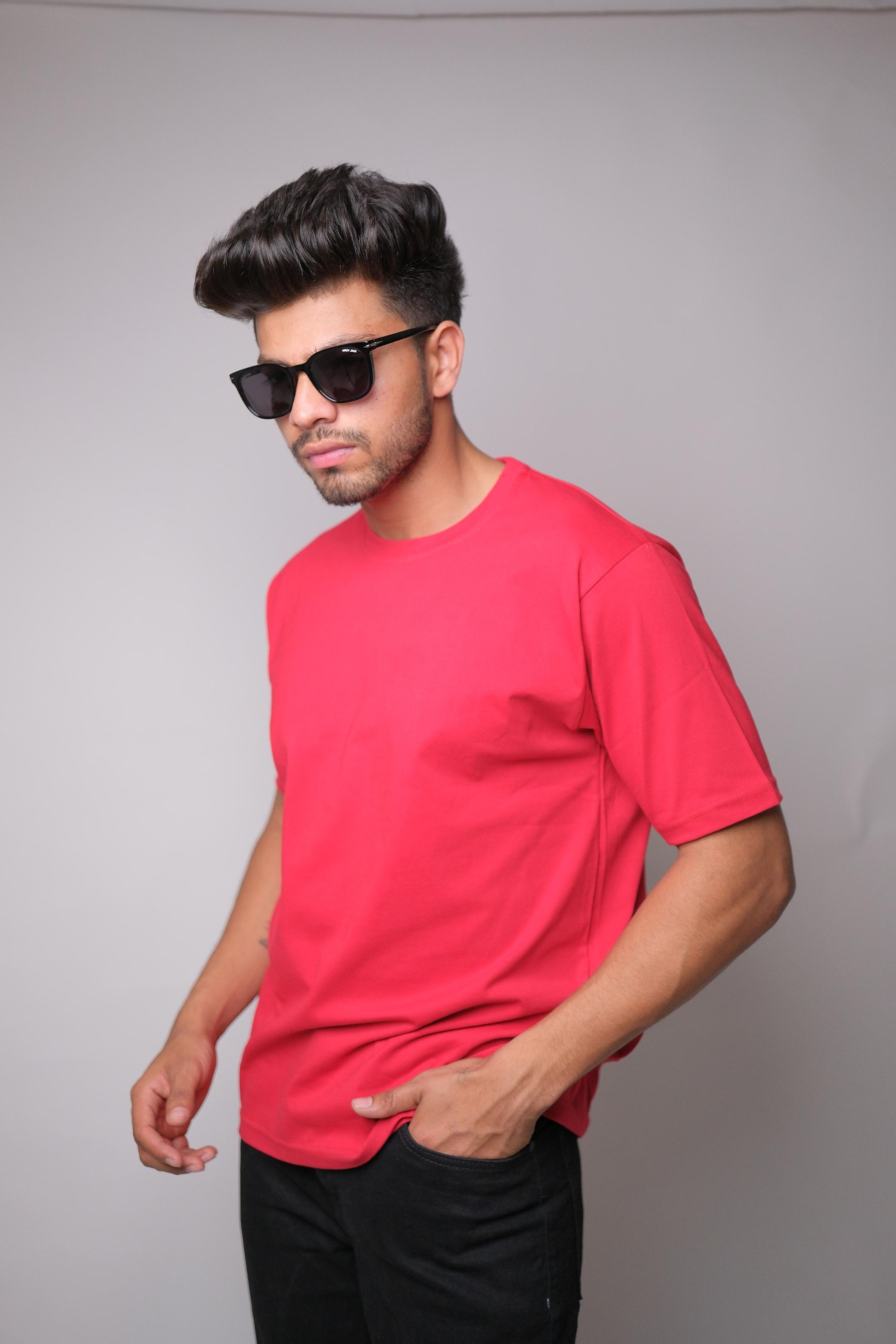 RED ROUND NECK SLIM FIT MEN'S T-SHIRT