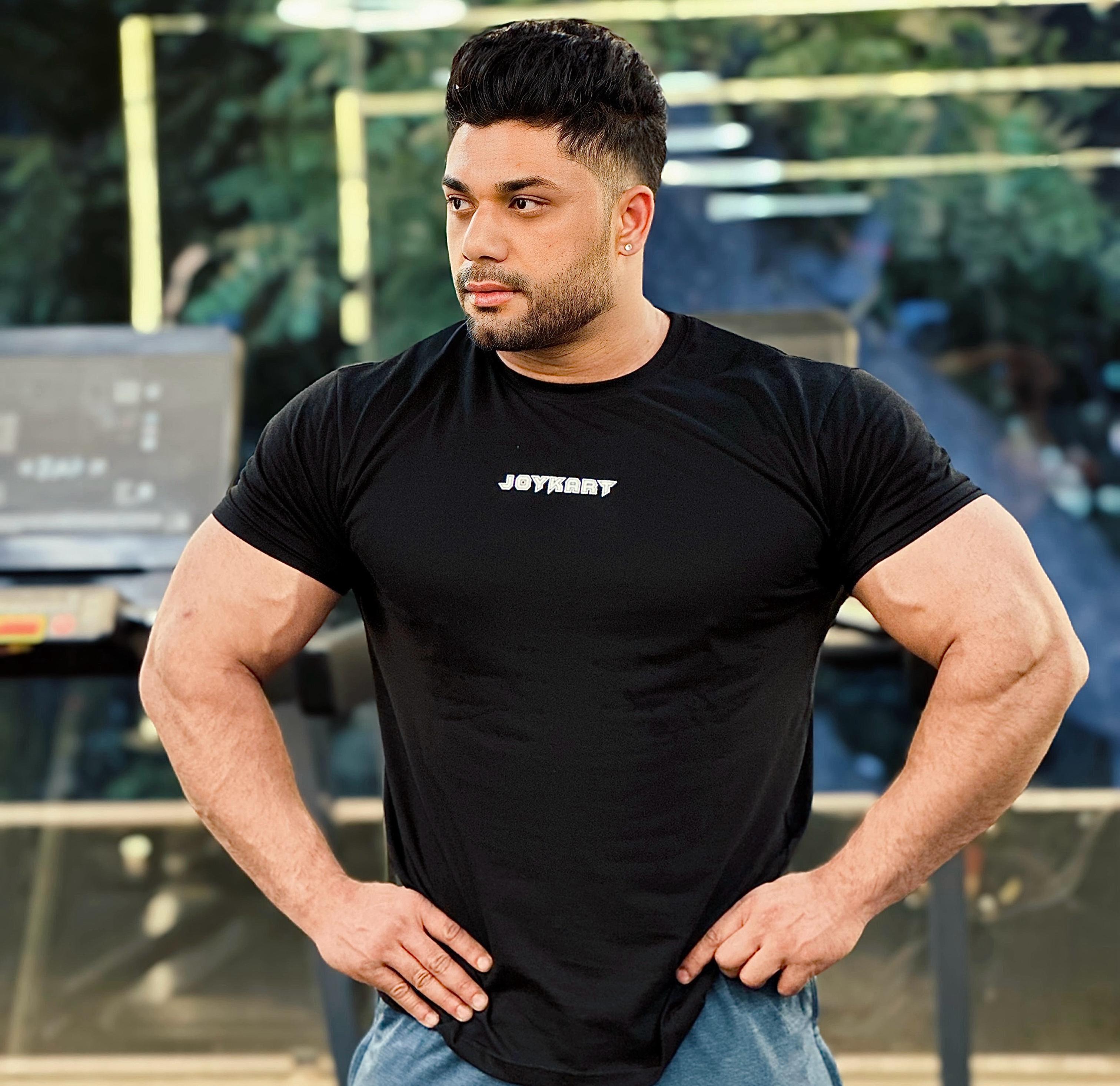 JOYKART BLACK ROUND NECK GYM FIT MEN'S T-SHIRT
